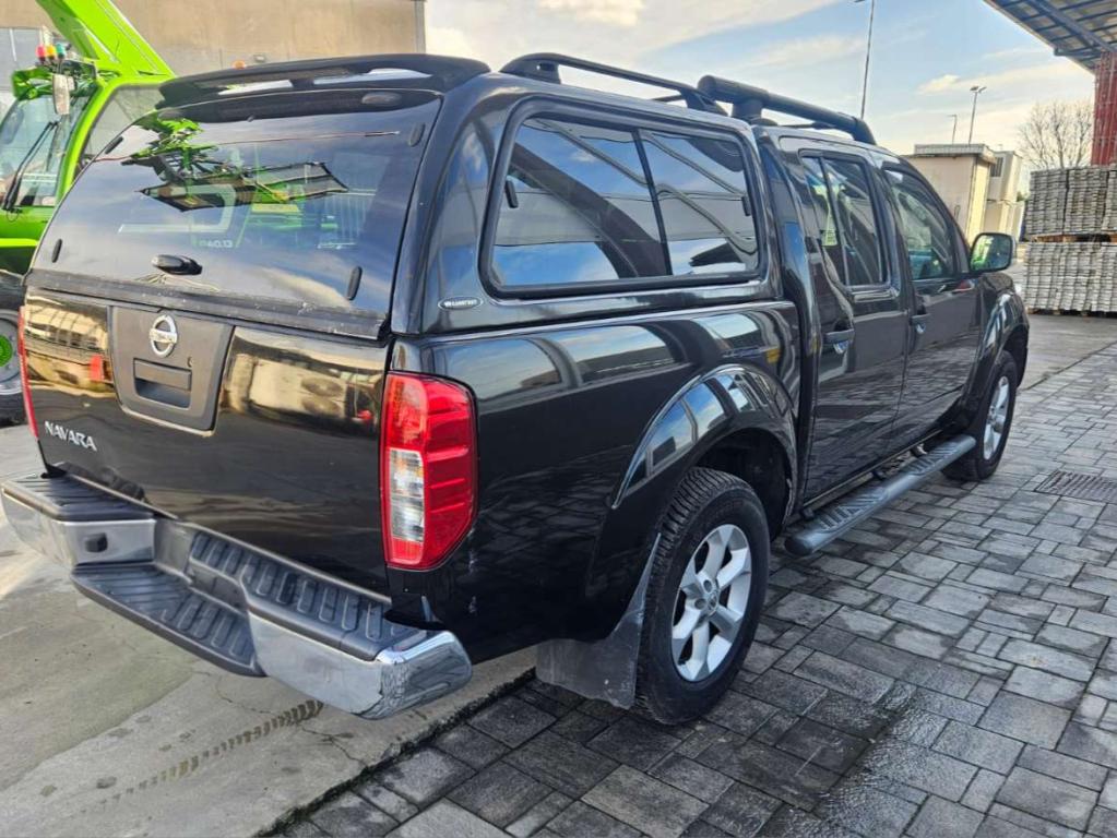 Nissan NAVARA Photo 4