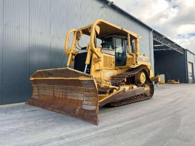 Caterpillar D7R II Photo 1