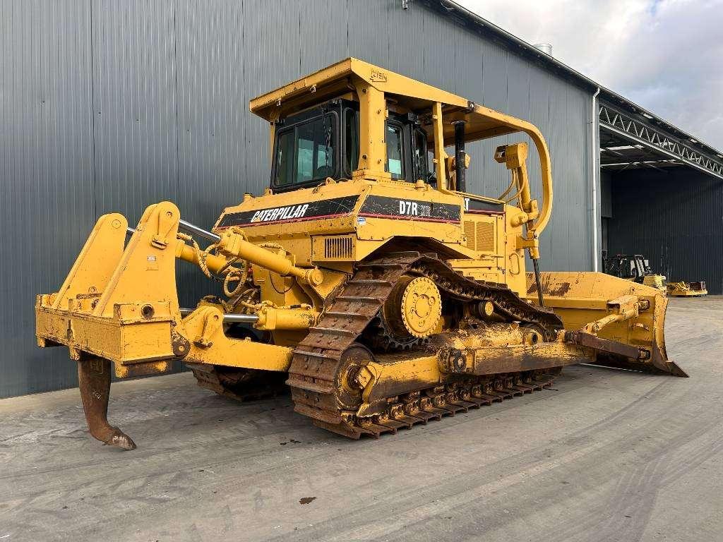 Caterpillar D7R II Photo 20