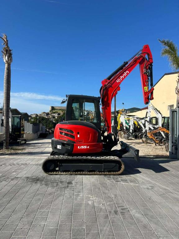 Kubota U55-4 Photo 1