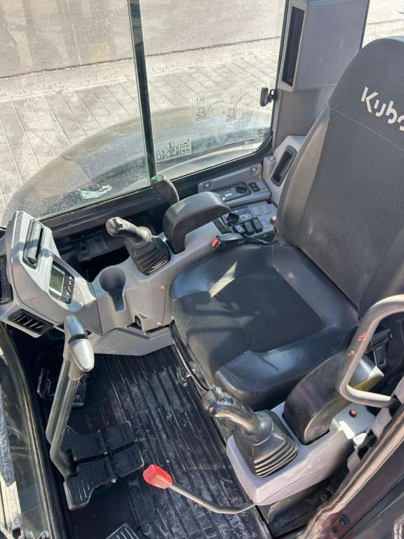 Kubota U55-4 Photo 11
