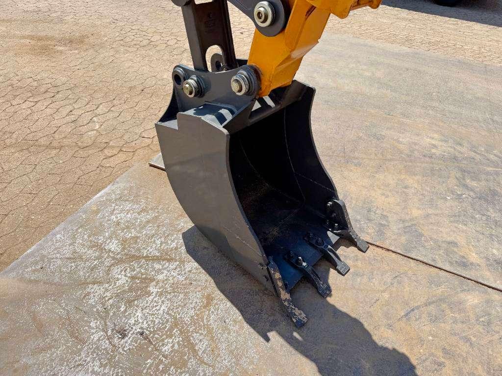 Case 570SV - 6/1 Bucket / Telescopic Boom / Airco Photo 21