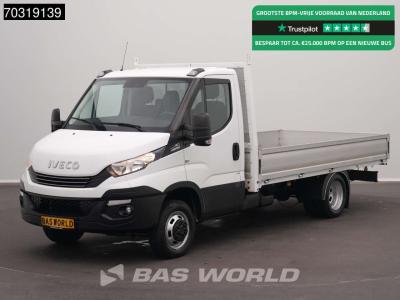 Iveco Daily 35C18 3.0L Automaat Dubbellucht Open Laadbak 180PK Airco Cruise 3,5t Trekgewicht Euro6 Pritsc en vente par BAS World B.V.