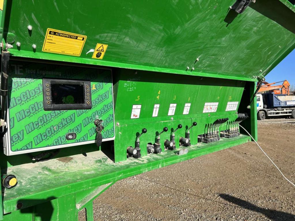 McCloskey J45 Photo 5