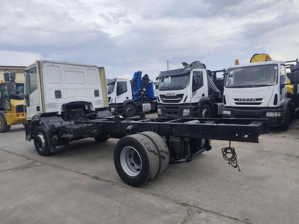 Iveco EUROCARGO 150E22P Photo 14