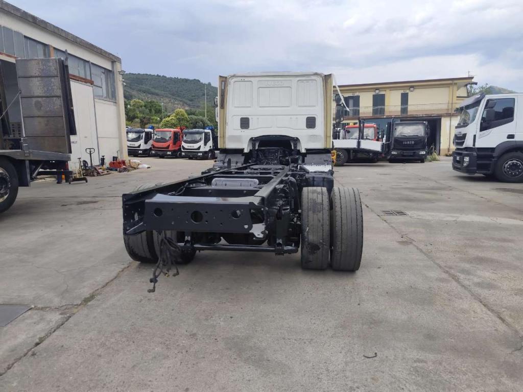 Iveco EUROCARGO 150E22P Photo 17