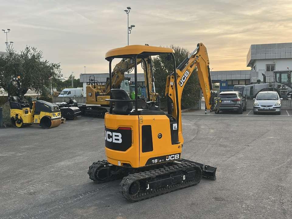 JCB 18 Z1 Photo 3