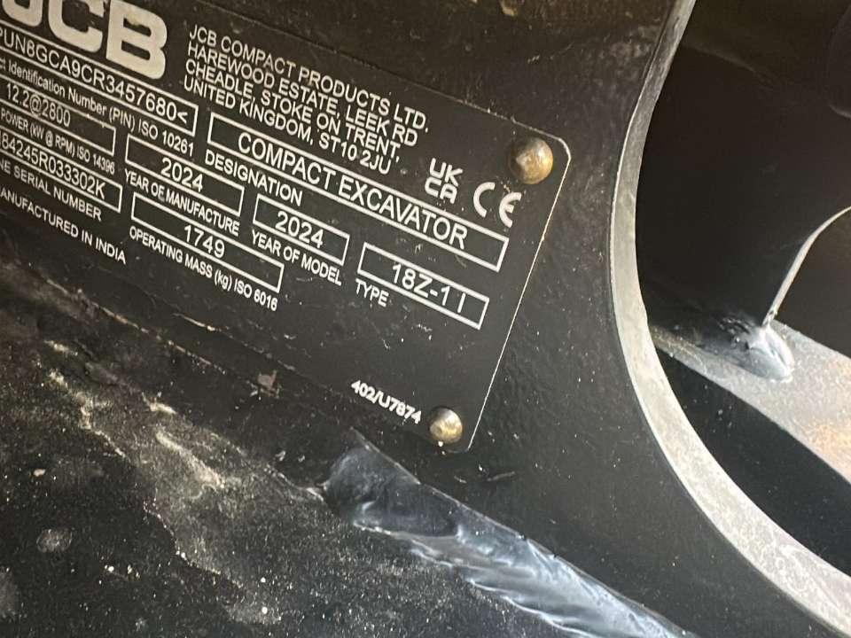 JCB 18 Z1 Photo 7
