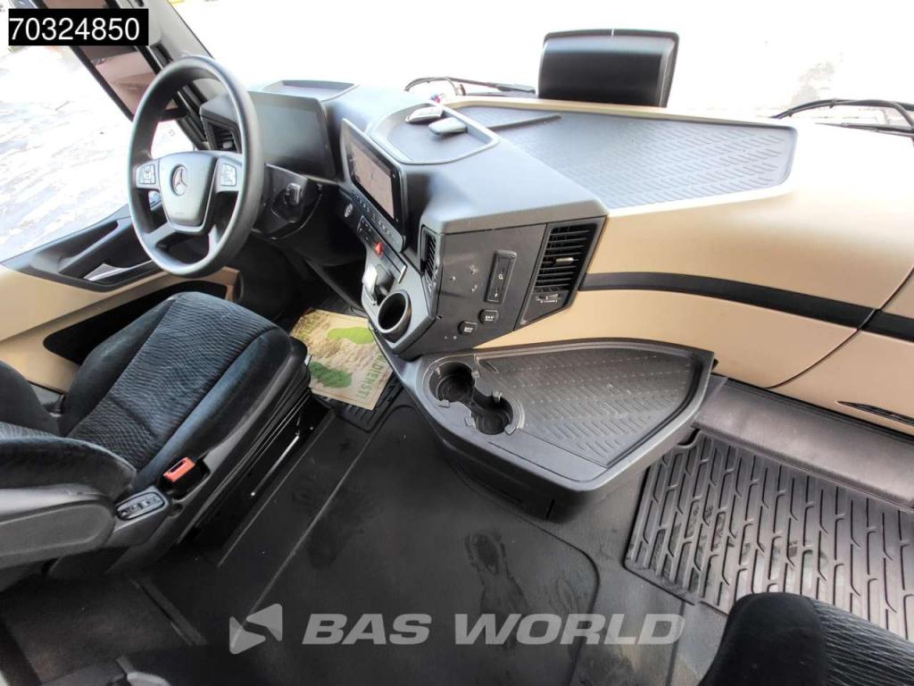 Mercedes-Benz Actros 1846 4X2 BigSpace Retarder PTO Full-Air Alcoa's ACC Photo 17