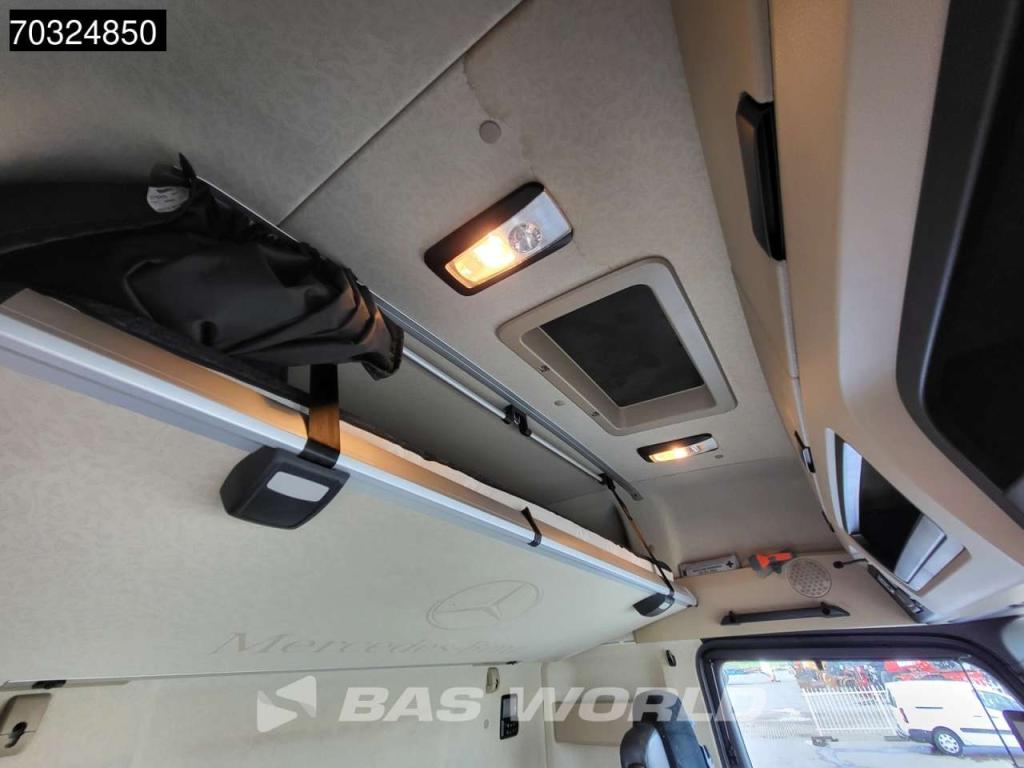 Mercedes-Benz Actros 1846 4X2 BigSpace Retarder PTO Full-Air Alcoa's ACC Photo 27