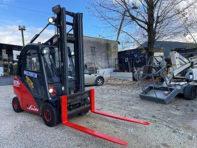 Linde H35D en vente par Venus Srl