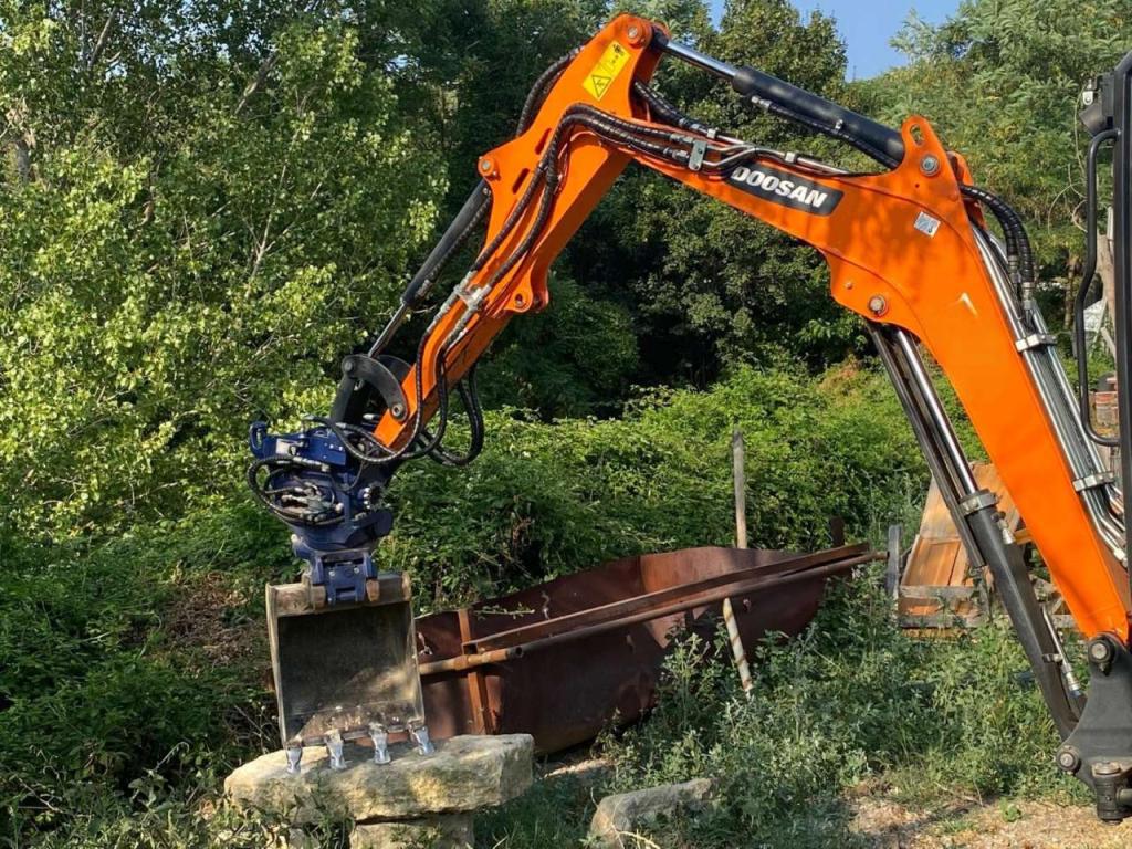 ROTOTILT TRK200 Photo 2