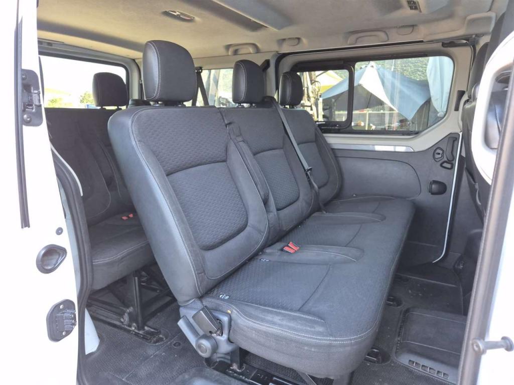 Opel VIVARO Photo 4