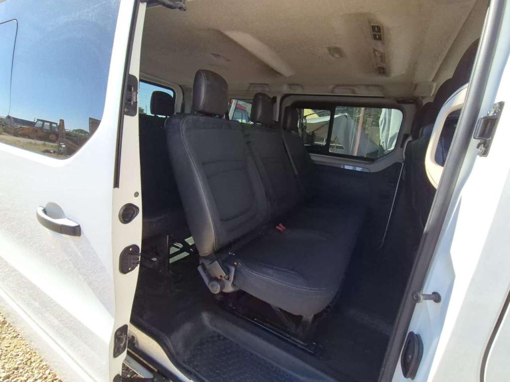 Opel VIVARO Photo 5