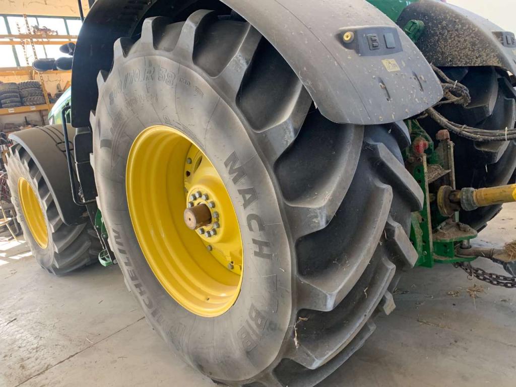 John Deere Trattore per lavori di campo 8320 R Photo 3