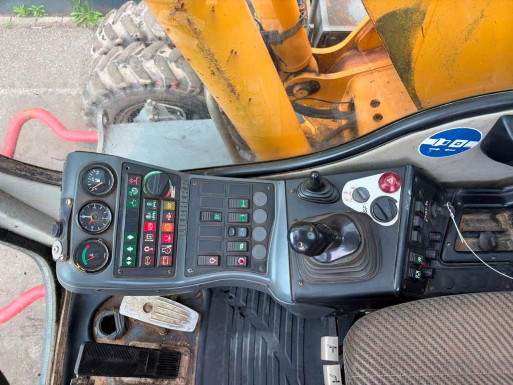 Liebherr A314 Photo 20