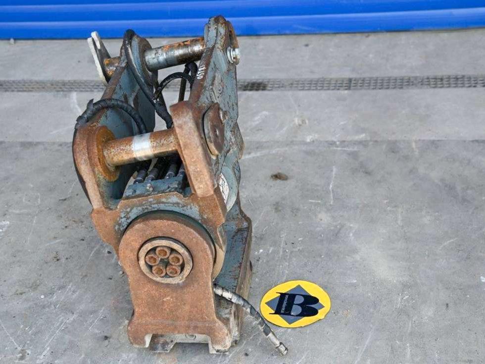 Wacker Neuson ET90 for 8-11 ton excavators Photo 4