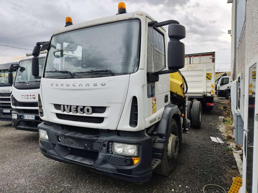Iveco EUROCARGO 180E25K Photo 1