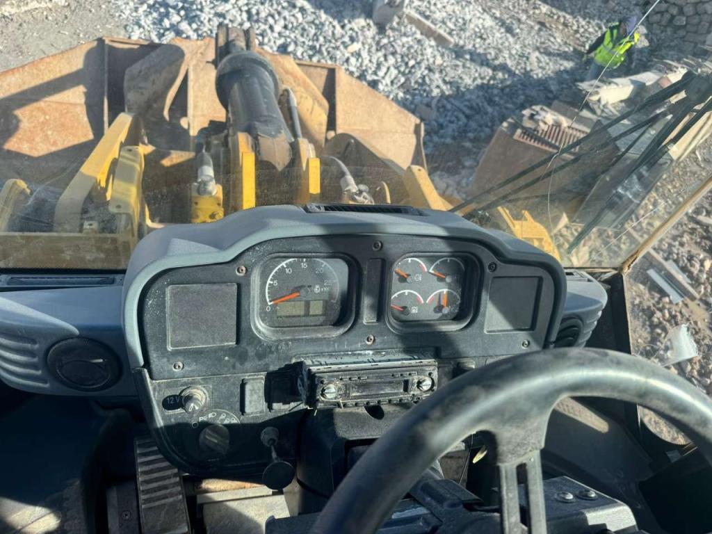 Caterpillar 950M Photo 6