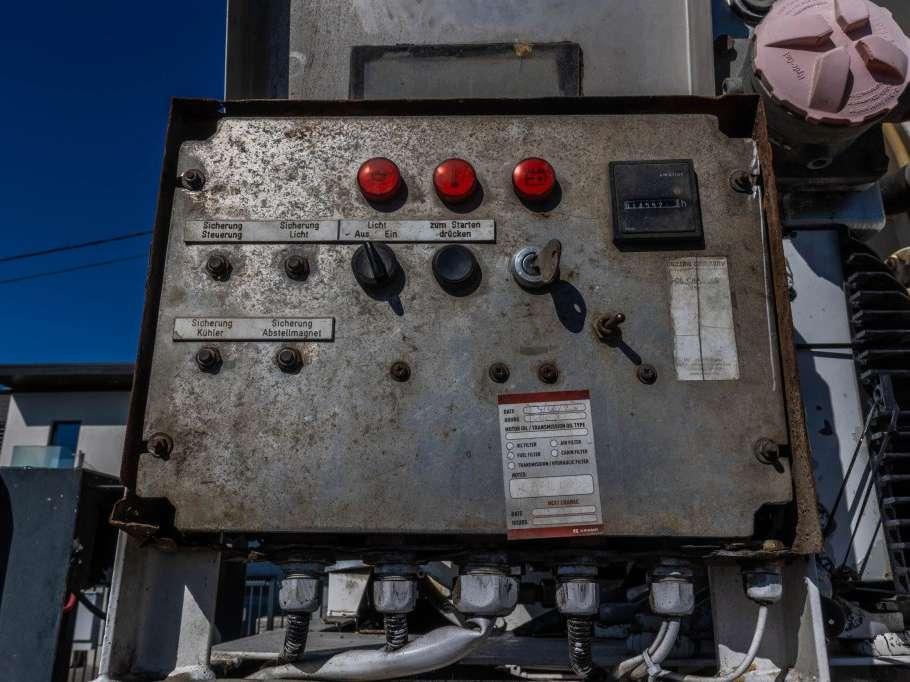 Renders BETON MIXER 12M3 + MOTOR (MALAXEUR/MISCHER) Photo 15