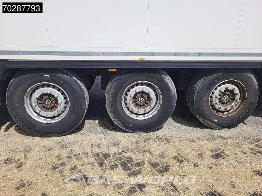 Krone Carrier Vector 1550 Doppelstock Palettenkasten Liftachse Photo 15