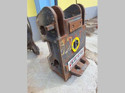 Baumaschinen technic for 26-32 ton excavators Attachment plate en vente par Balavto