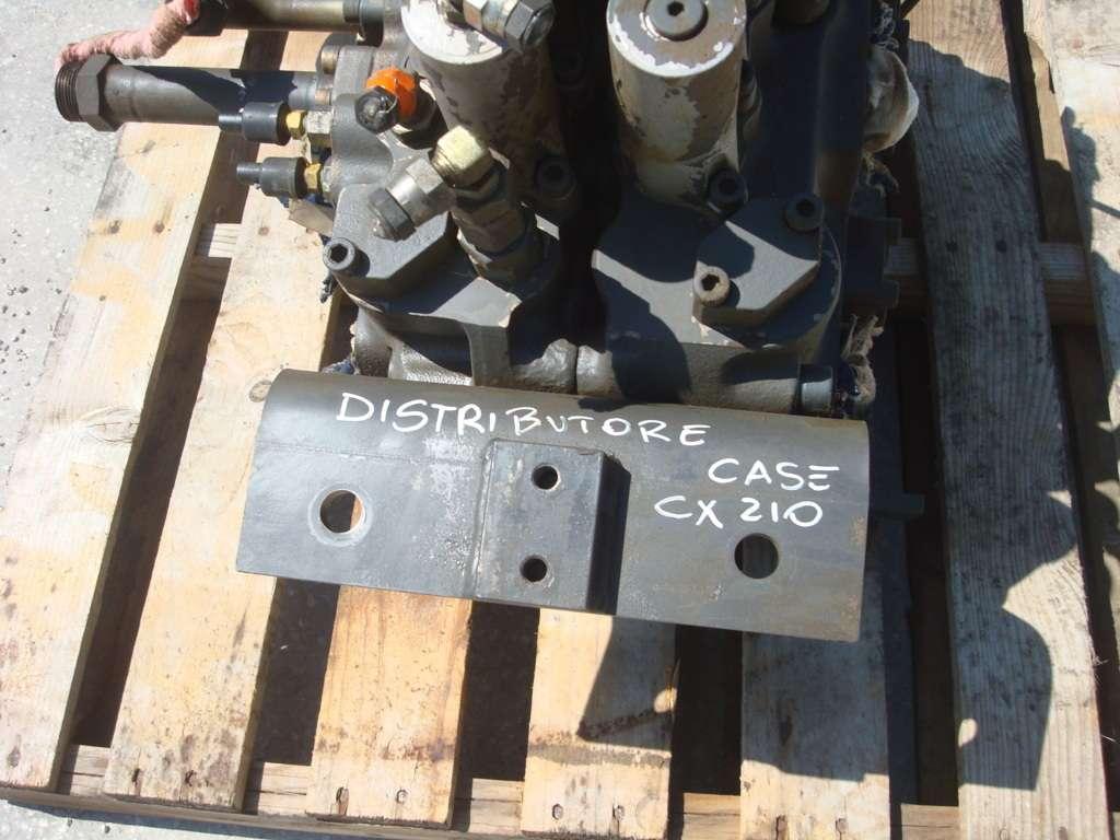 Distributeur hydraulique pour Case CX210 Photo 2