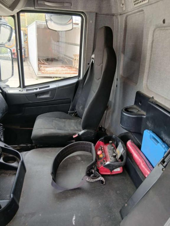 Iveco STRALIS AD260S46 YPS Photo 14