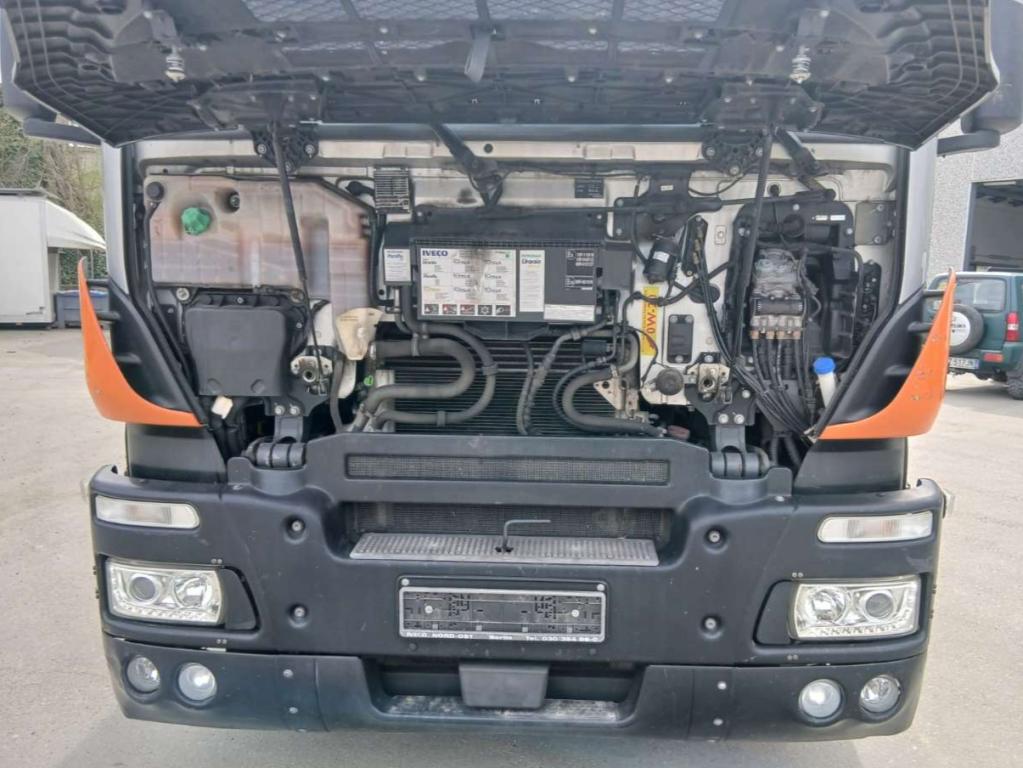 Iveco STRALIS AD260S46 YPS Photo 2