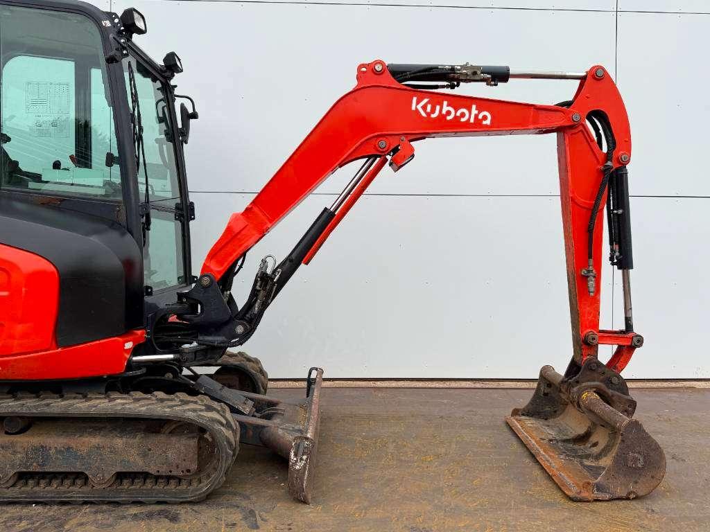 Kubota KX027-4 - Hammer Lines / Quick Coupler Photo 14