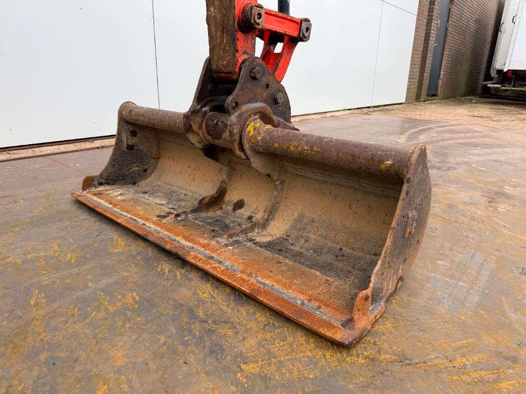 Kubota KX027-4 - Hammer Lines / Quick Coupler Photo 16