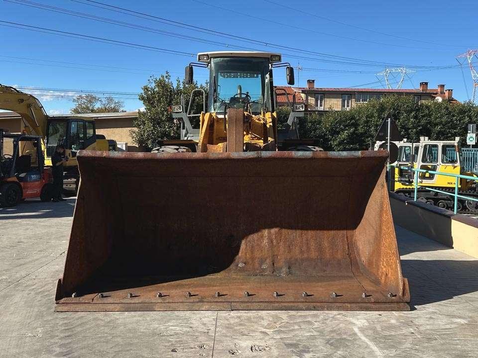Liebherr L574 Photo 18