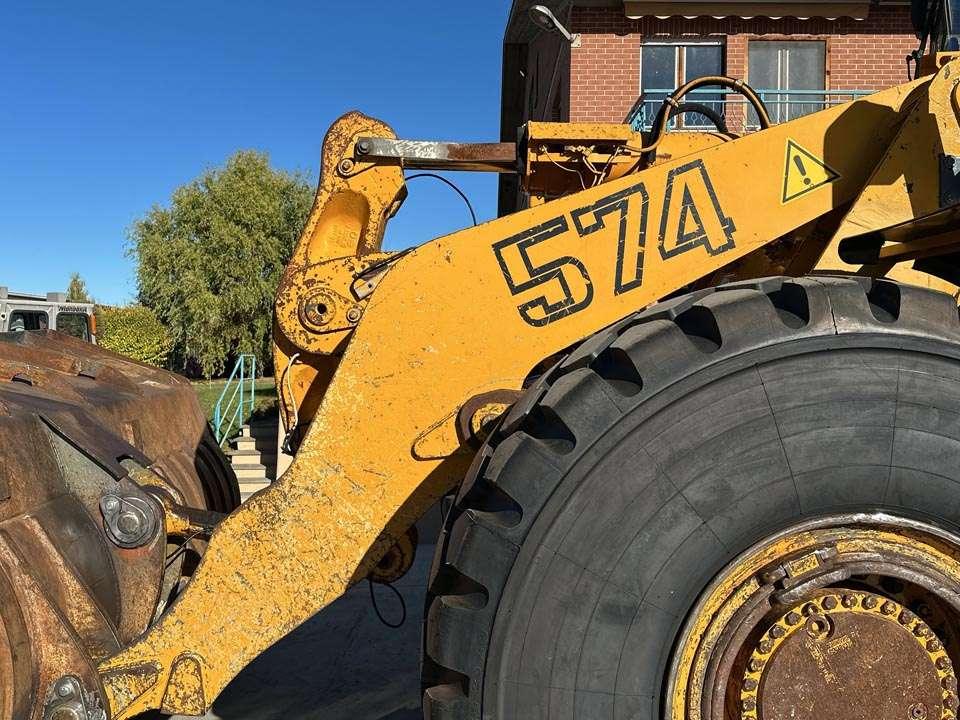 Liebherr L574 Photo 6
