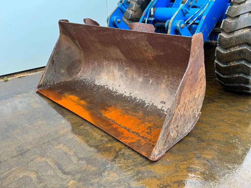 Volvo BM4400 - 3rd Function / 2 Buckets Included! Photo 16