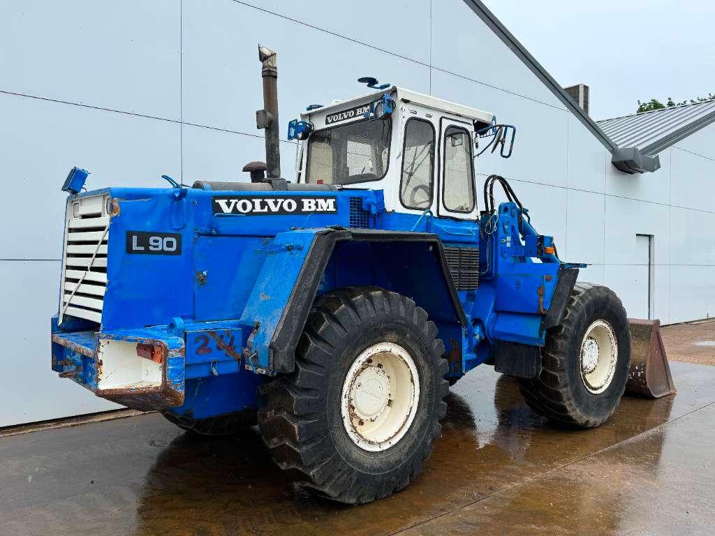 Volvo BM4400 - 3rd Function / 2 Buckets Included! Photo 6