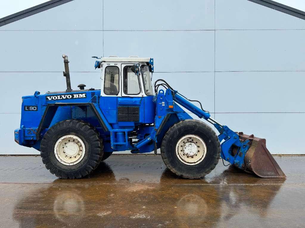 Volvo BM4400 - 3rd Function / 2 Buckets Included! Photo 7