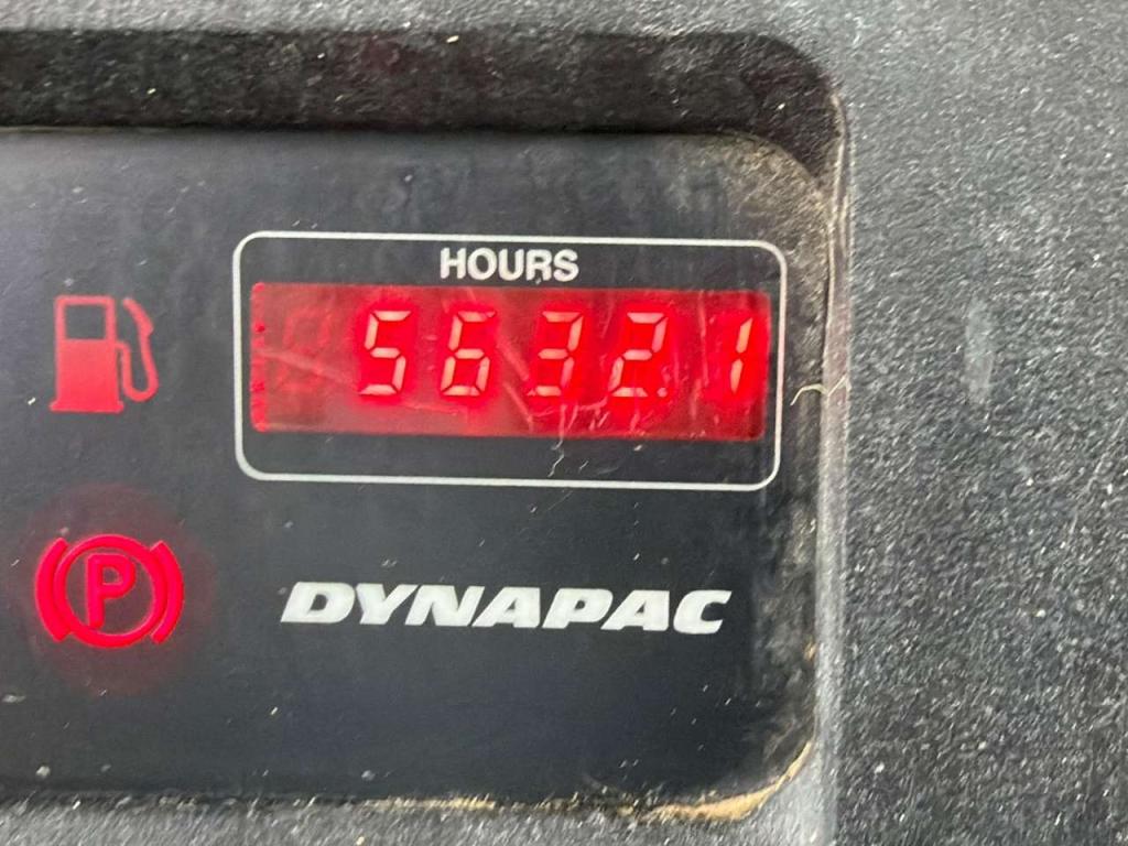 Dynapac 302D Photo 20
