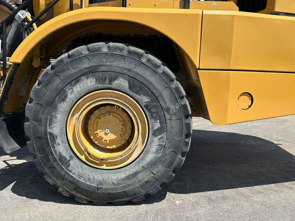 Caterpillar 745C 6X6 Photo 10