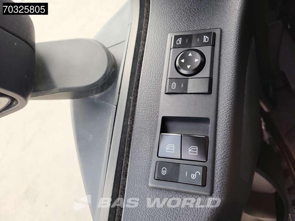 Mercedes-Benz Actros 1845 4X2 BigSpace 2xTanks Navi Photo 25