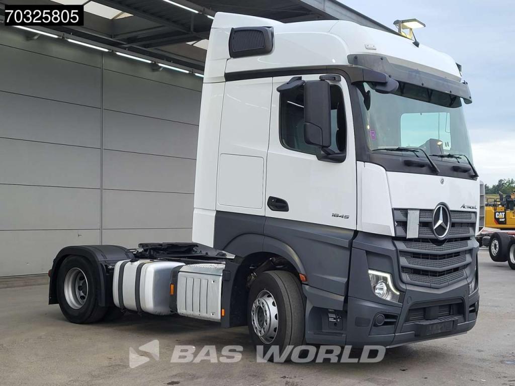 Mercedes-Benz Actros 1845 4X2 BigSpace 2xTanks Navi Photo 8