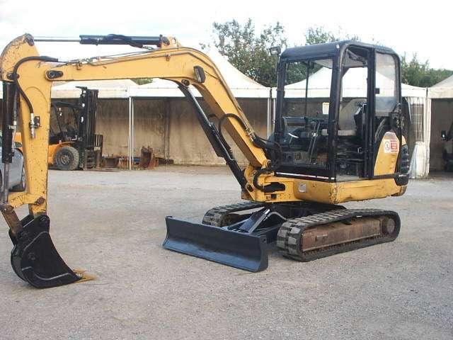 Caterpillar 303.5 Photo 1