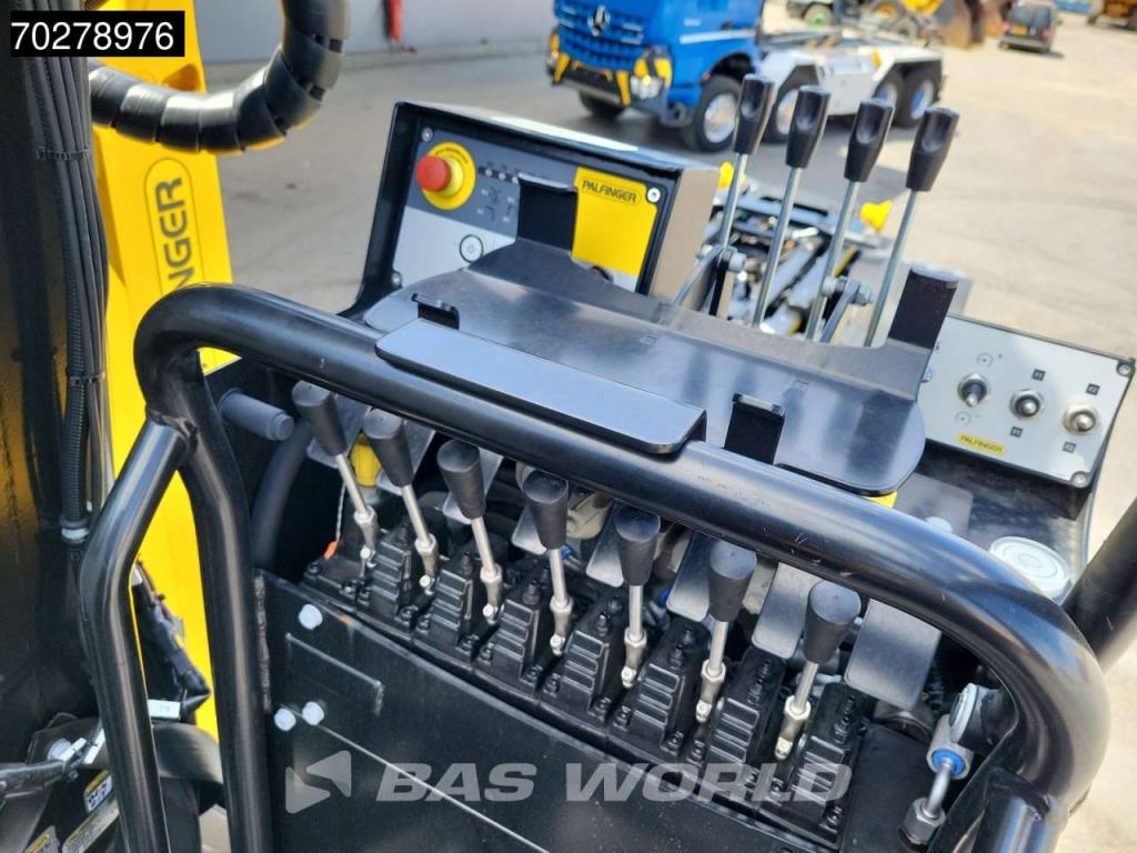 Volvo FM 460 8X4 NEW! Palfinger Q200Z95TR Crane Kran + HT 24 TEC Hooklift ACC LED Photo 22