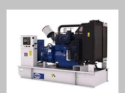 FG Wilson P330-5 - 330 kVA Open Genset - DPX-16016-O en vente par DPX Power Europe B.V.
