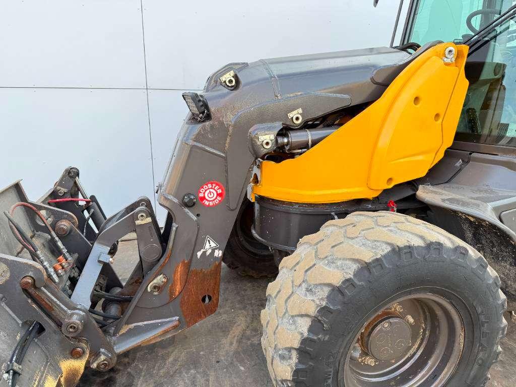Mecalac AS900 - Bucket + Forks / Mecalac Photo 16