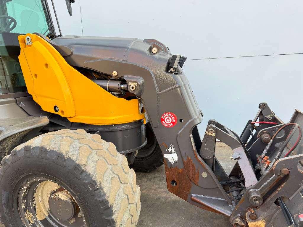 Mecalac AS900 - Bucket + Forks / Mecalac Photo 17