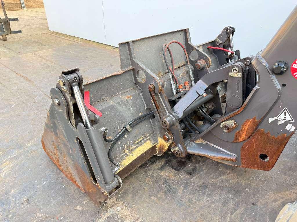 Mecalac AS900 - Bucket + Forks / Mecalac Photo 21