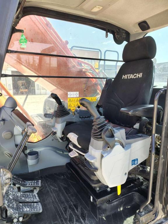 Hitachi ZX 350 LCN-7 M Photo 22