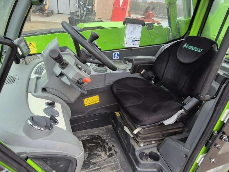 Merlo TF30.9 Photo 8
