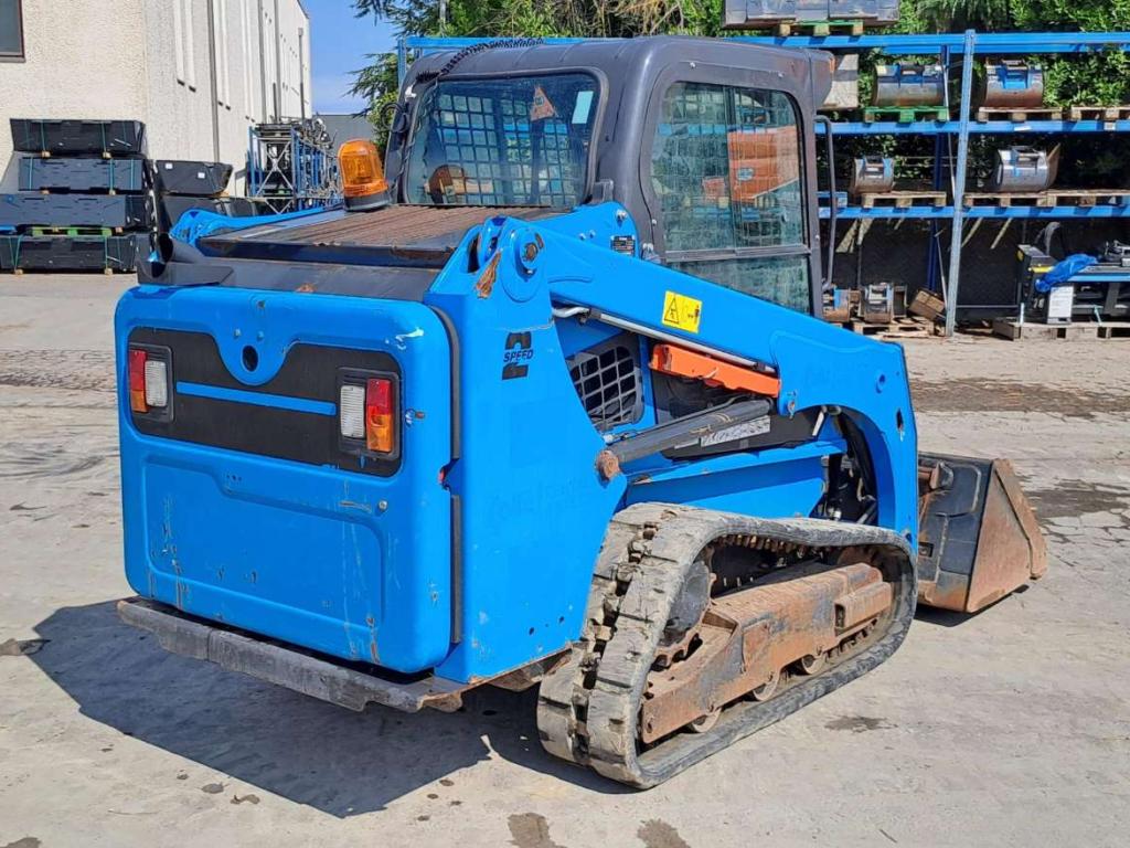 Bobcat T450J Photo 5