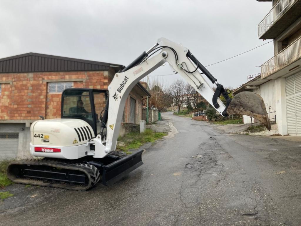 Bobcat 442 Photo 11